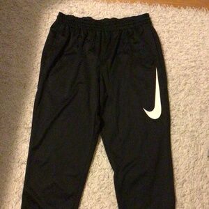 Nike dri fit sweatpants. Black xxl. Excellent condition